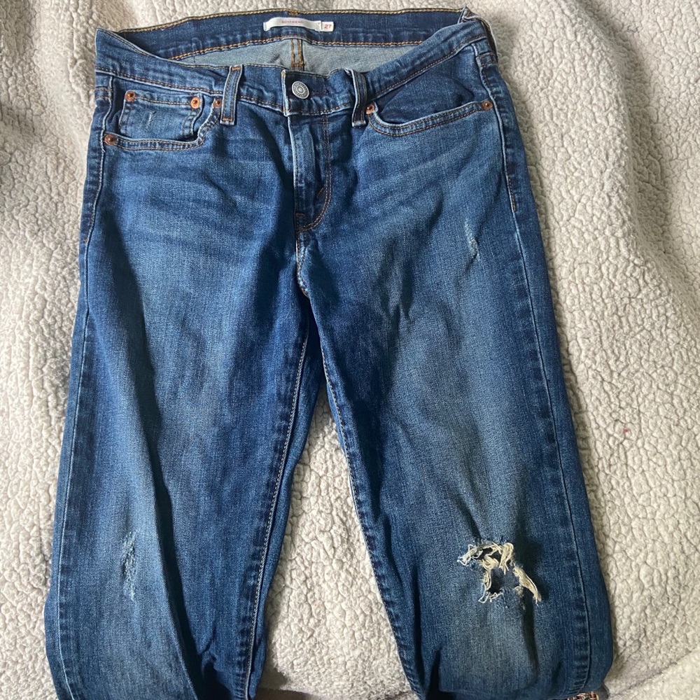 LEVI’S boyfriend jean